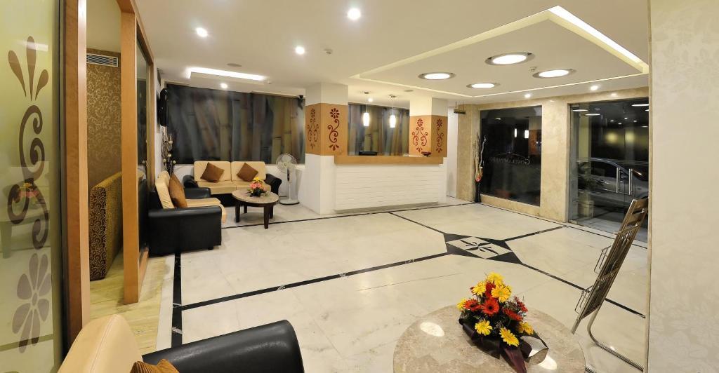 Hotel Gokulam Park Csennai Kültér fotó